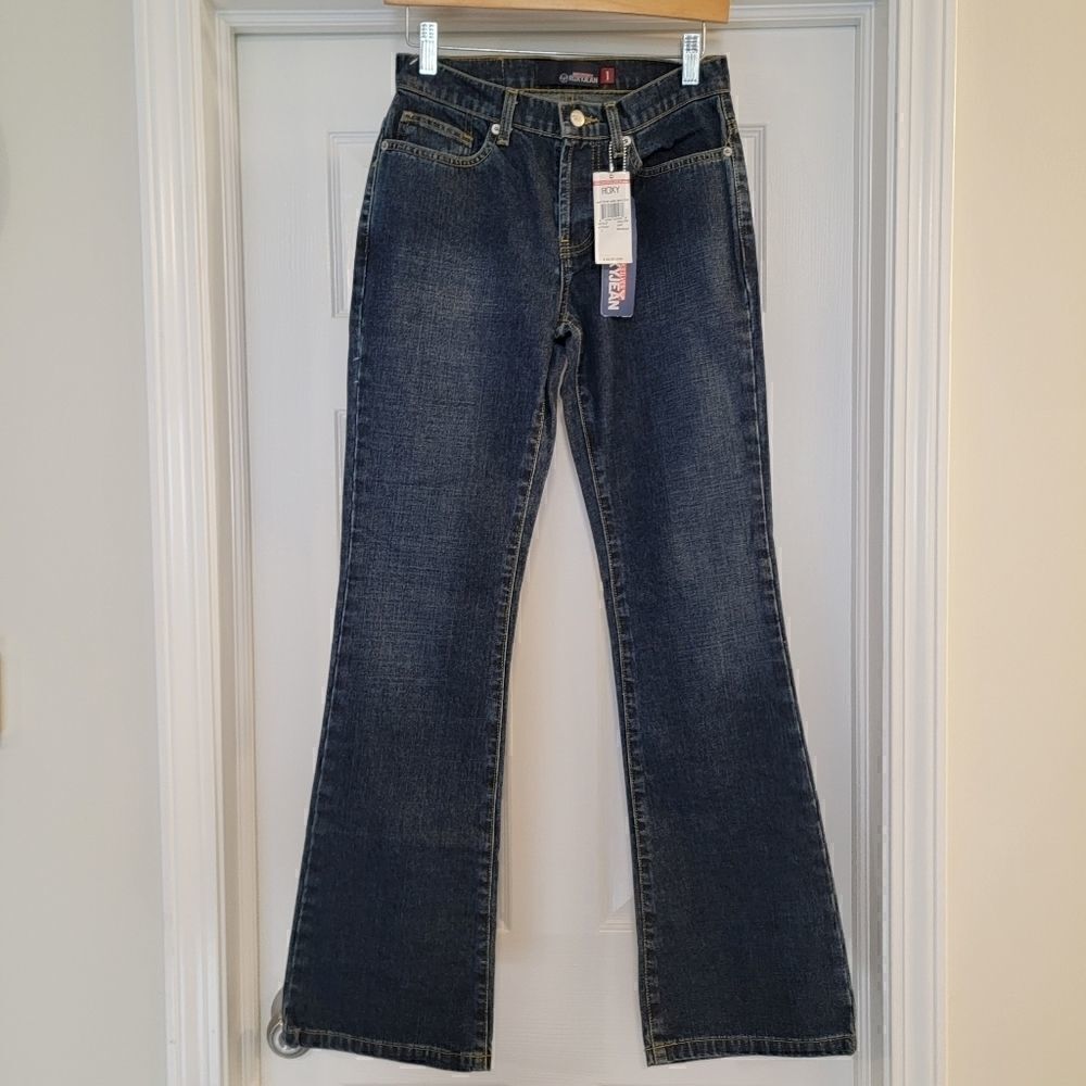 ROXY Quicksilver One button bootcut Jeans size 1 NWT